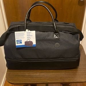 Protege 21 In Drop-Bottom Weekender Travel Duffel Bag, Charcoal